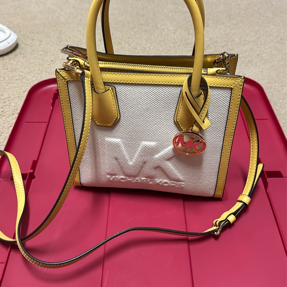 MK purse